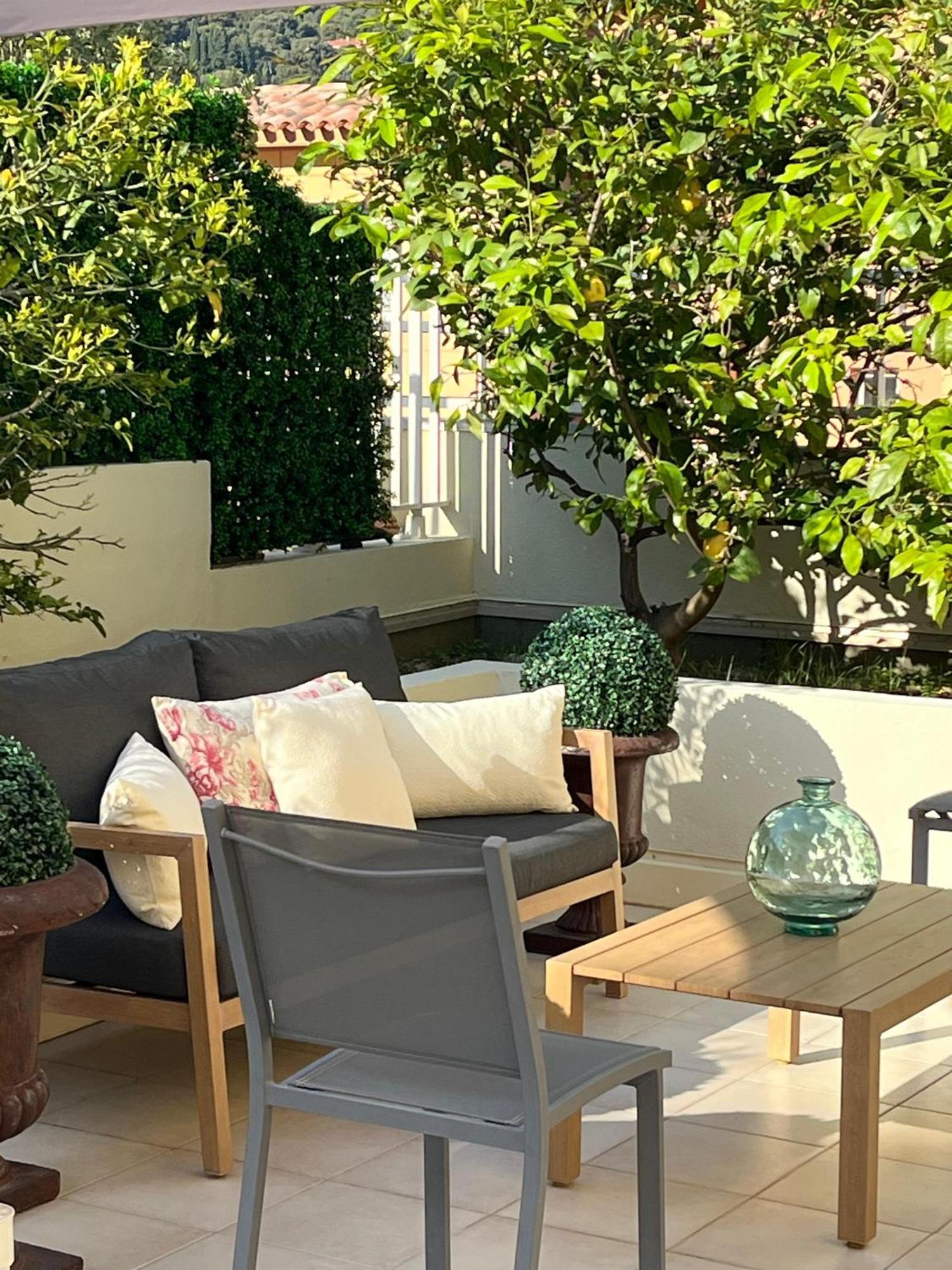 Grace & Breakfast Bed & Breakfast Beausoleil Bagian luar foto